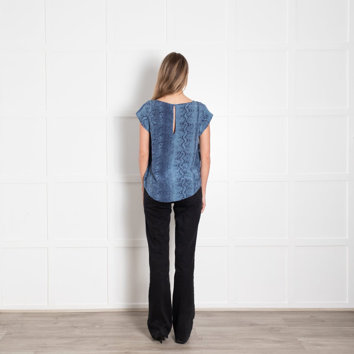 Joie Blue Snake Print Silk Short Sleeve Top