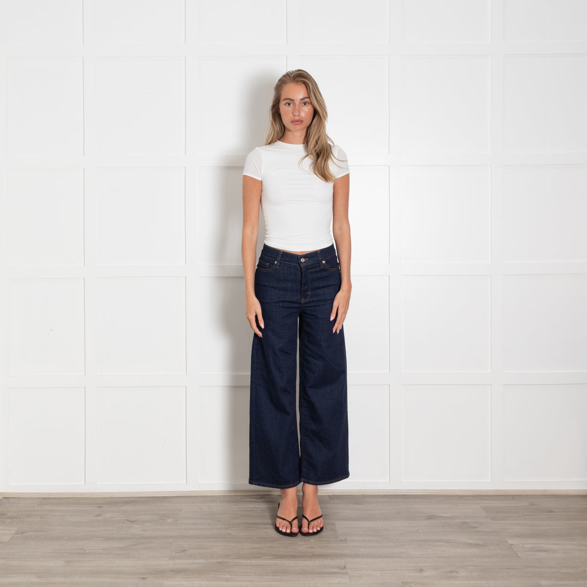 Frame Dark Denim Le Crop Palazzo Jeans