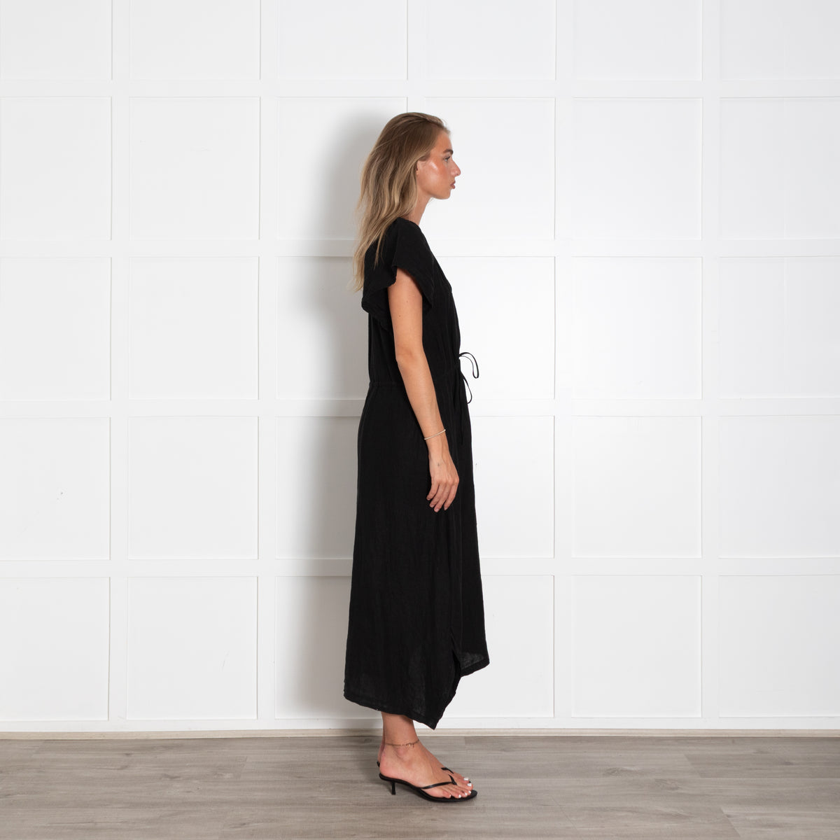 Velvet Black Cap Sleeve Linen Dress With Drawstring Waist