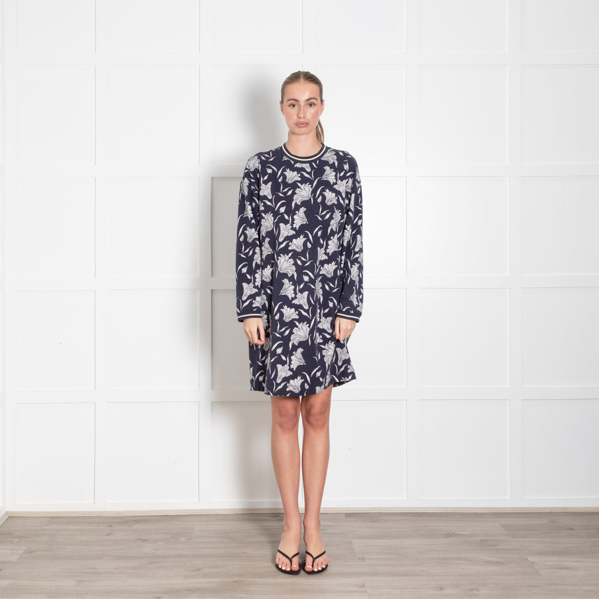 Weekend Max Mara  Blue White Long Sleeve Floral T-Shirt Jersey Dress