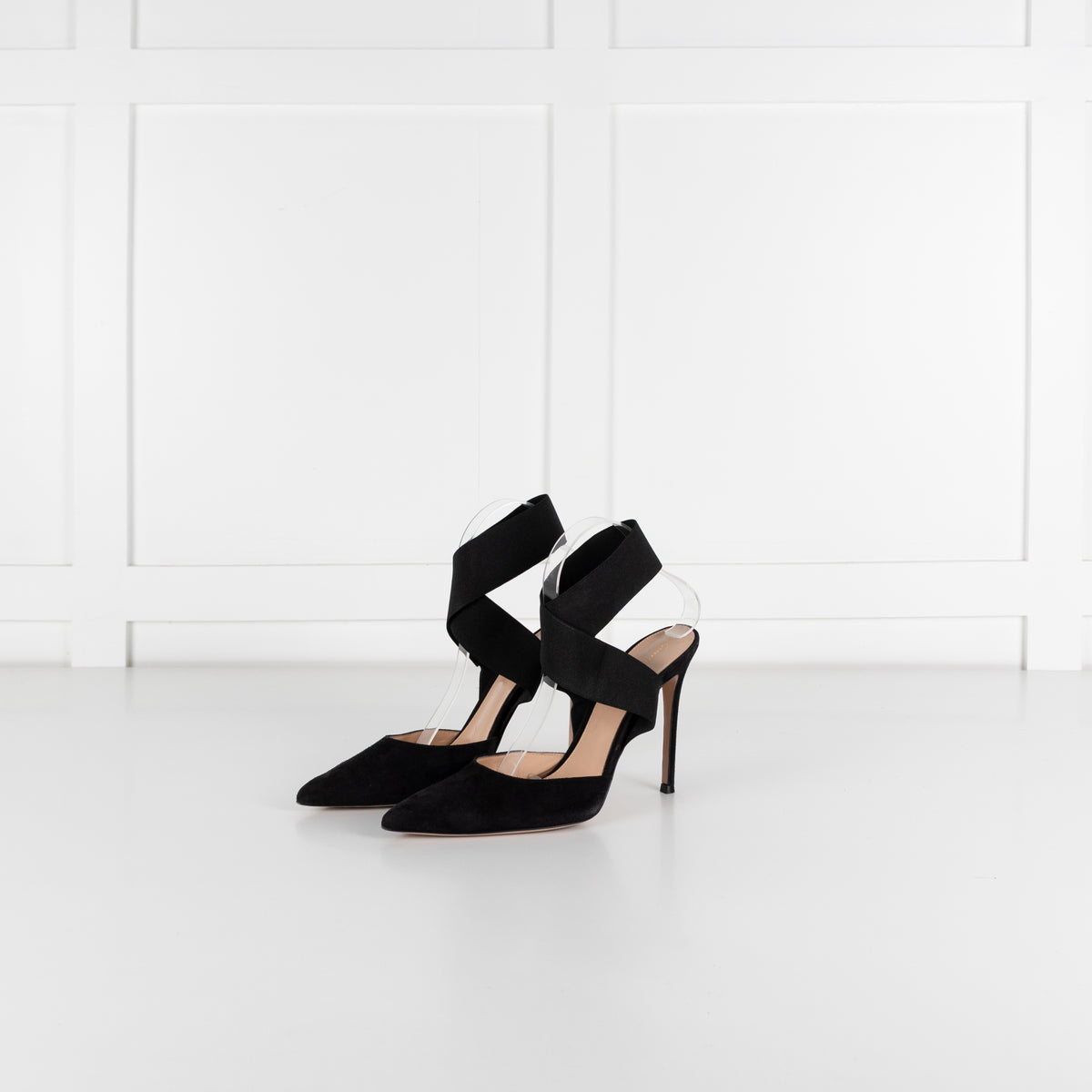 Gianvito Rossi Black Pointy Suede Heels