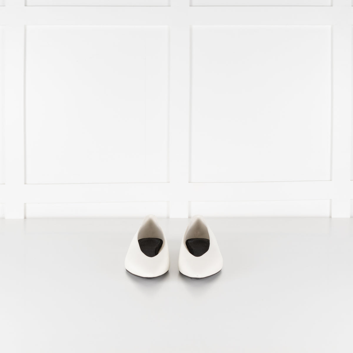 CO Cream Leather Flat Pointy Pumps