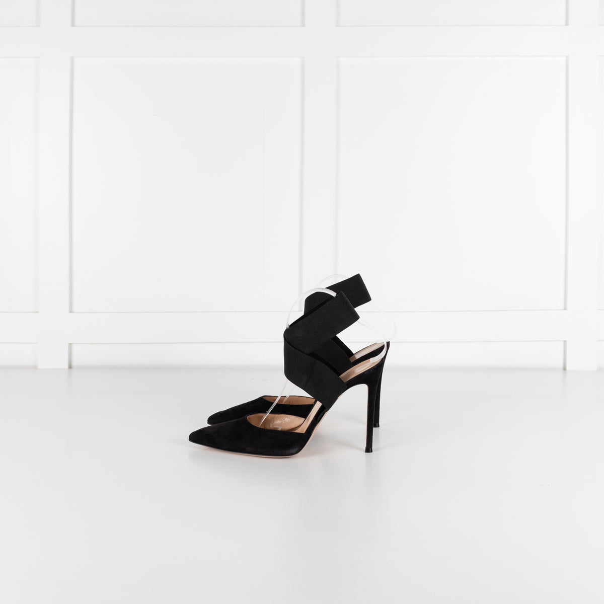 Gianvito Rossi Black Pointy Suede Heels