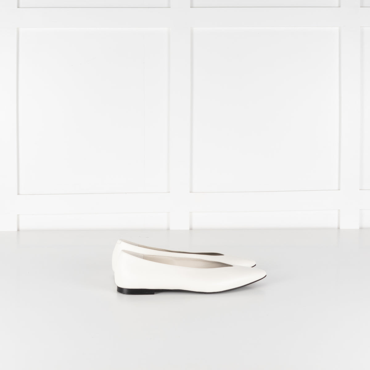 CO Cream Leather Flat Pointy Pumps
