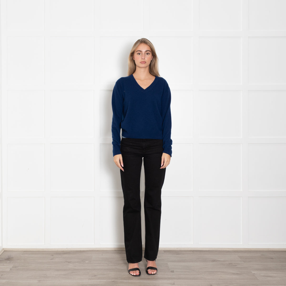 Elyse Walker Blue Cashmere V Neck Jumper
