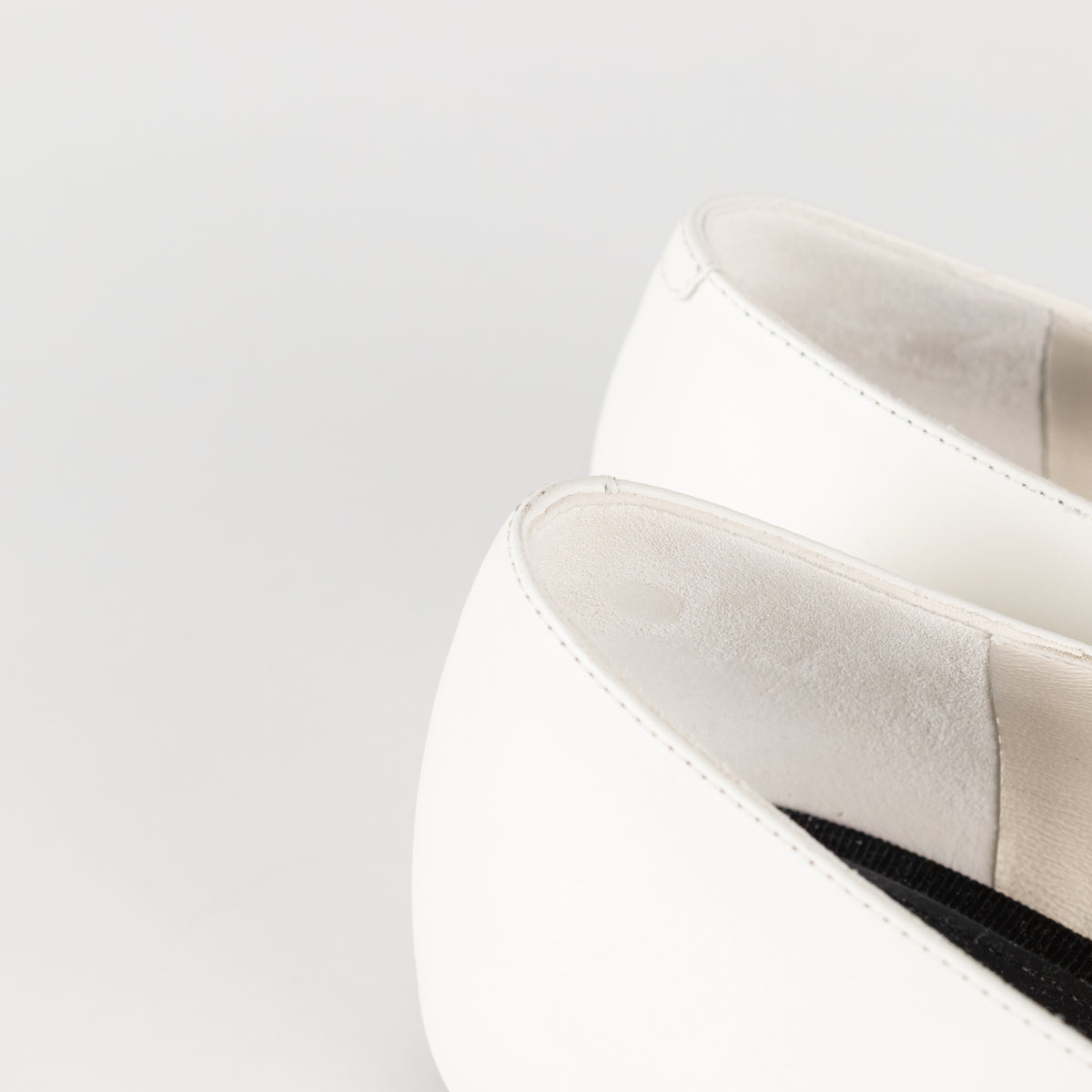 CO Cream Leather Flat Pointy Pumps