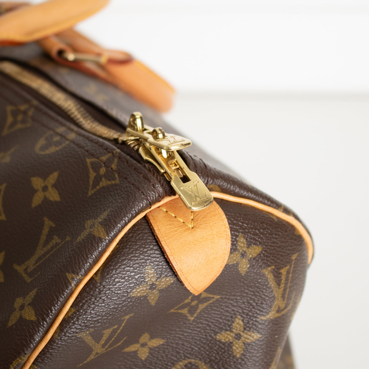 Louis Vuitton Keepall 45 Bag