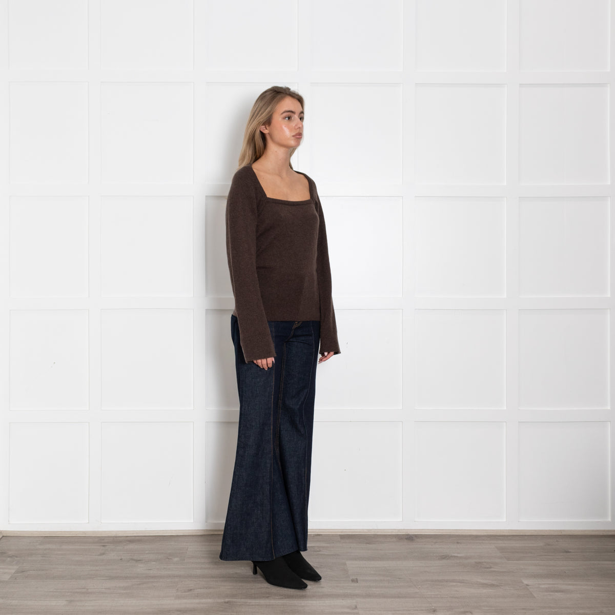 Wiggy Kit Brown Cashmere Square Neck Sweater