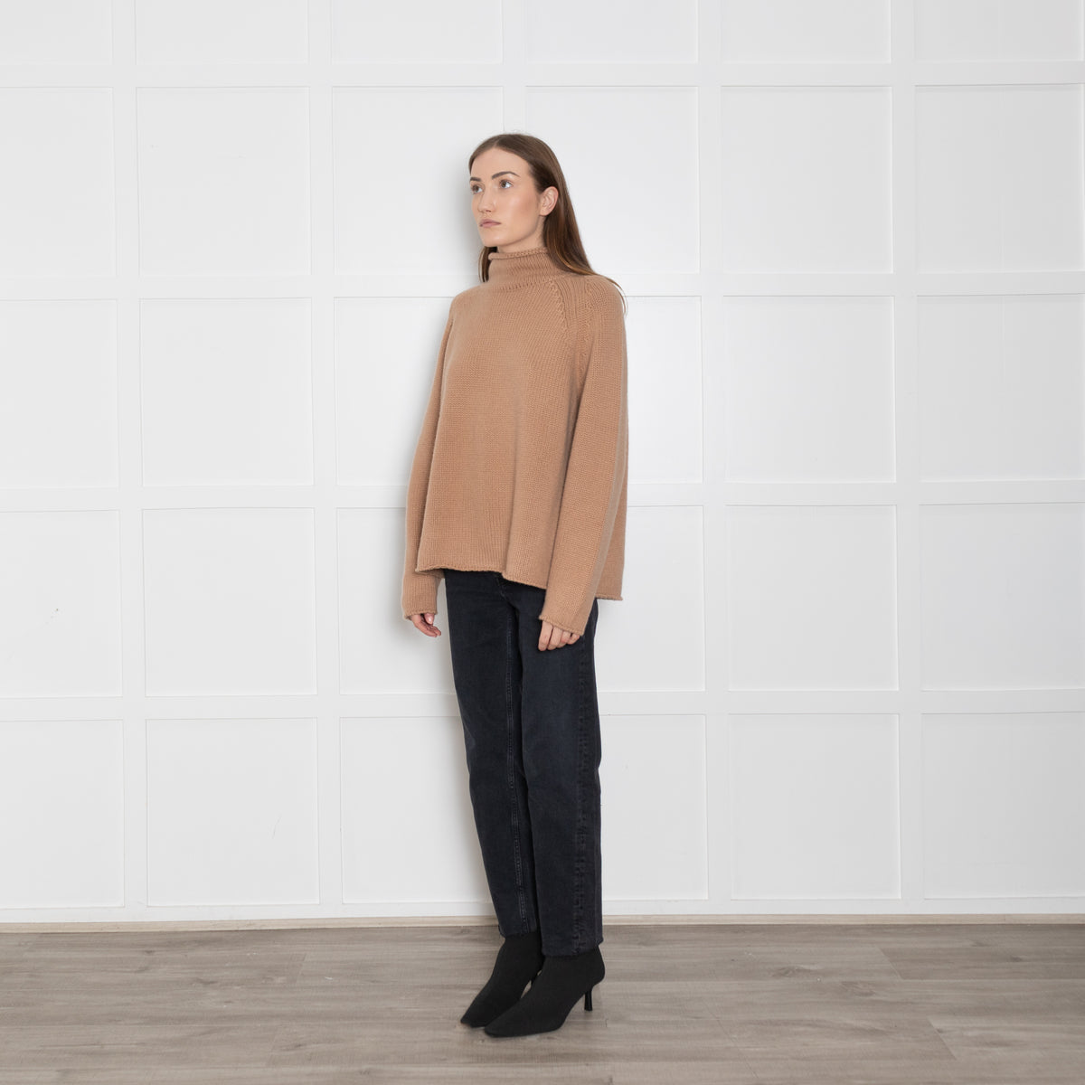 Van Kukil Camel Cashmere Funnel Neck Jumper
