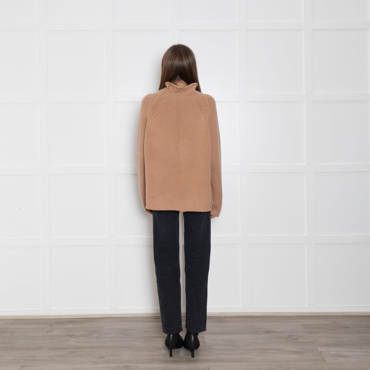 Van Kukil Camel Cashmere Funnel Neck Jumper