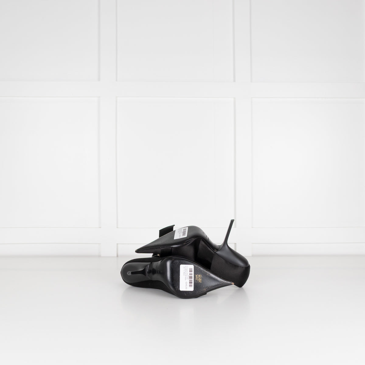 Ferragamo Black Silk Pointed Erica x5 Heels