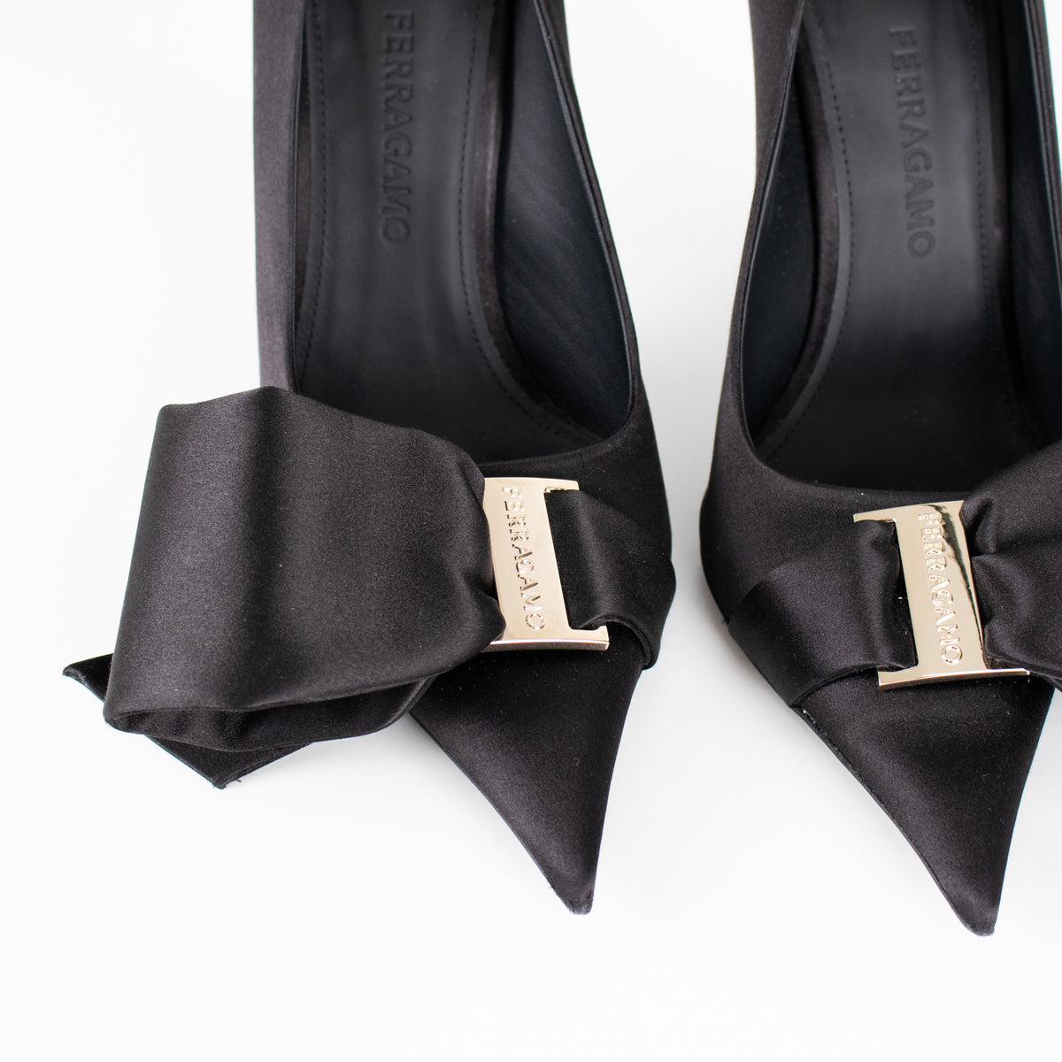 Ferragamo Black Silk Pointed Erica x5 Heels