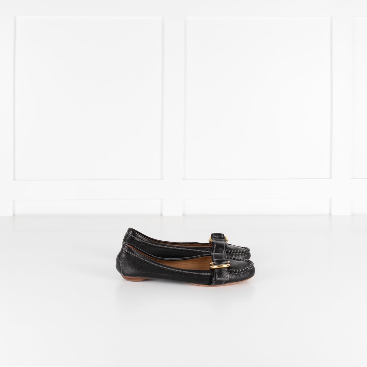 Chloé Black Grainy Leather Buckle Detail Pumps