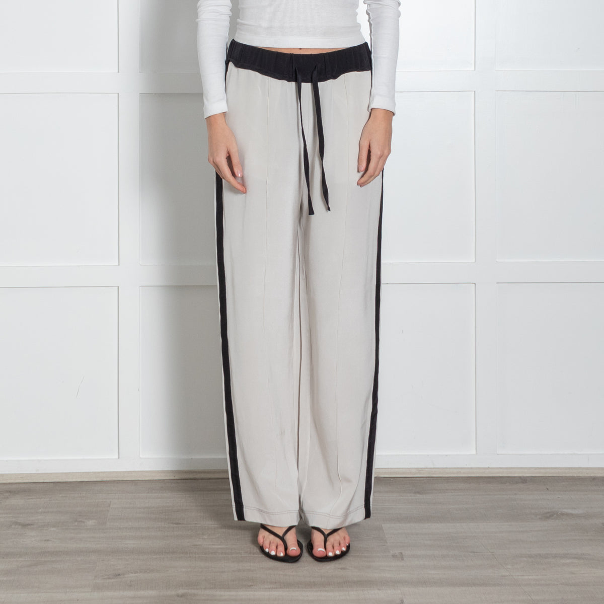 Serena Bute Cream Black Trim Silk Trousers