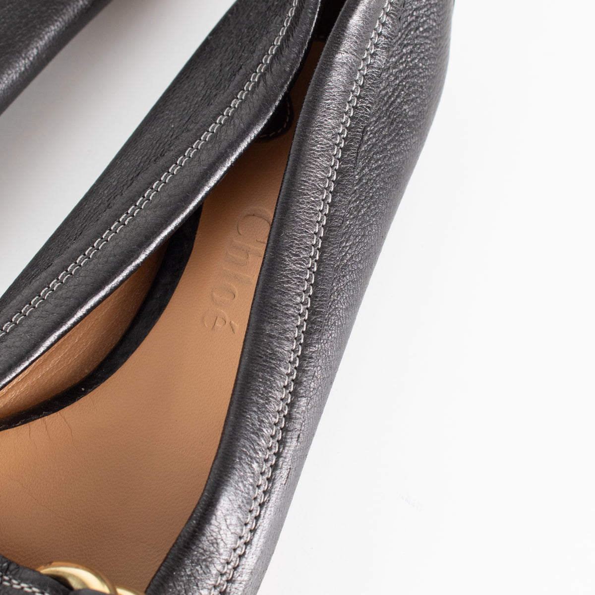 Chloé Black Grainy Leather Buckle Detail Pumps