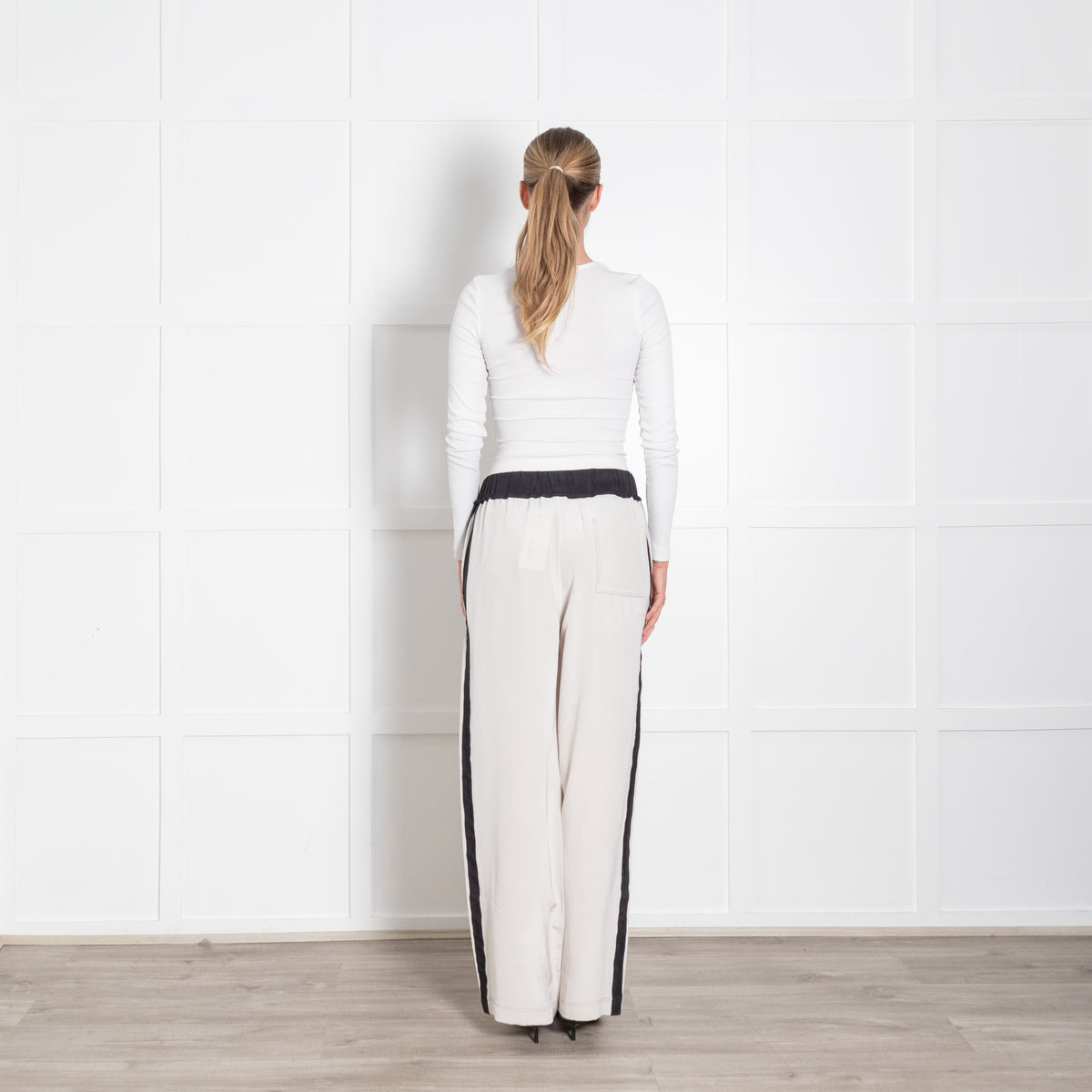 Serena Bute Cream Black Trim Silk Trousers