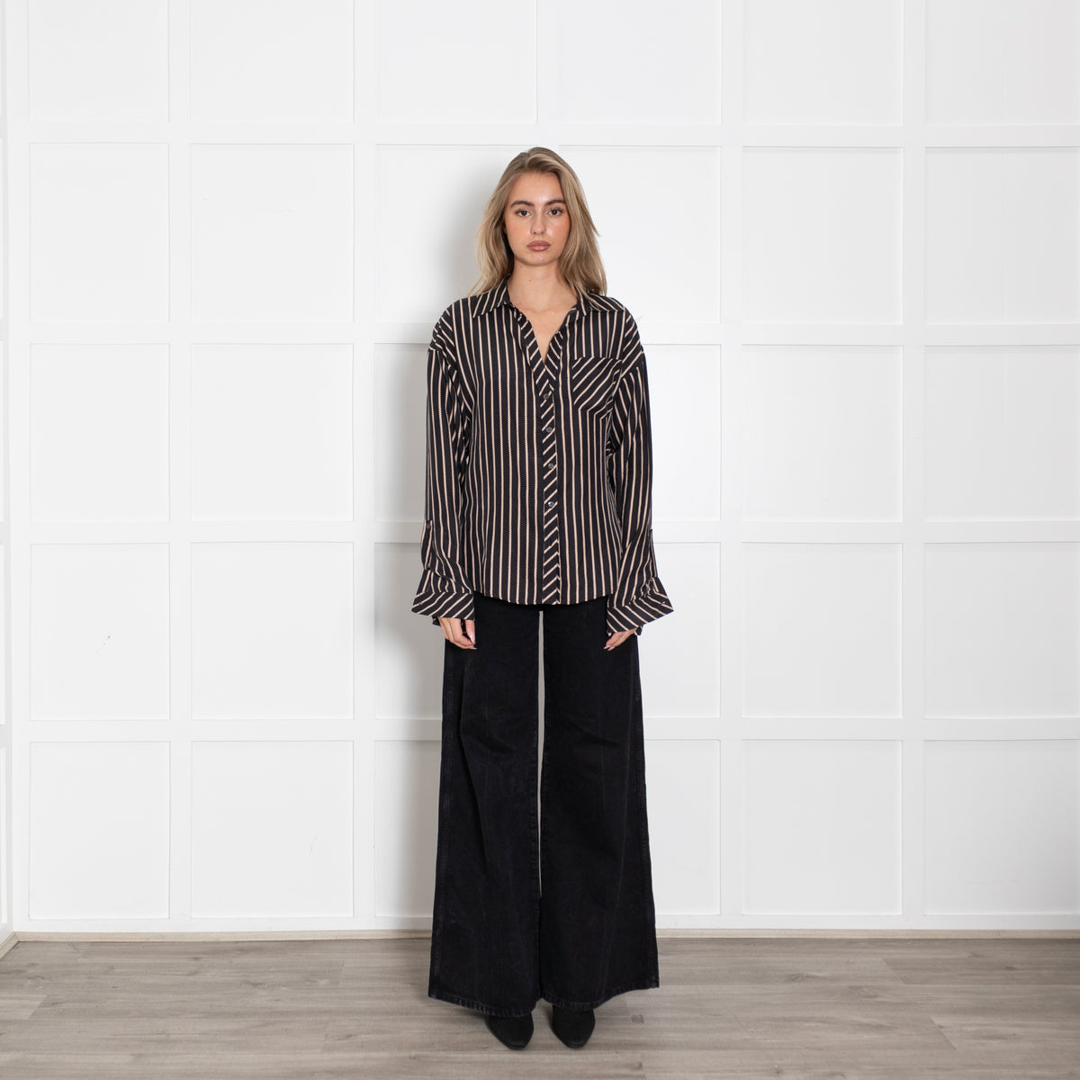 Diane Von Furstenberg Black Beige Silk Long Sleeve Shirt
