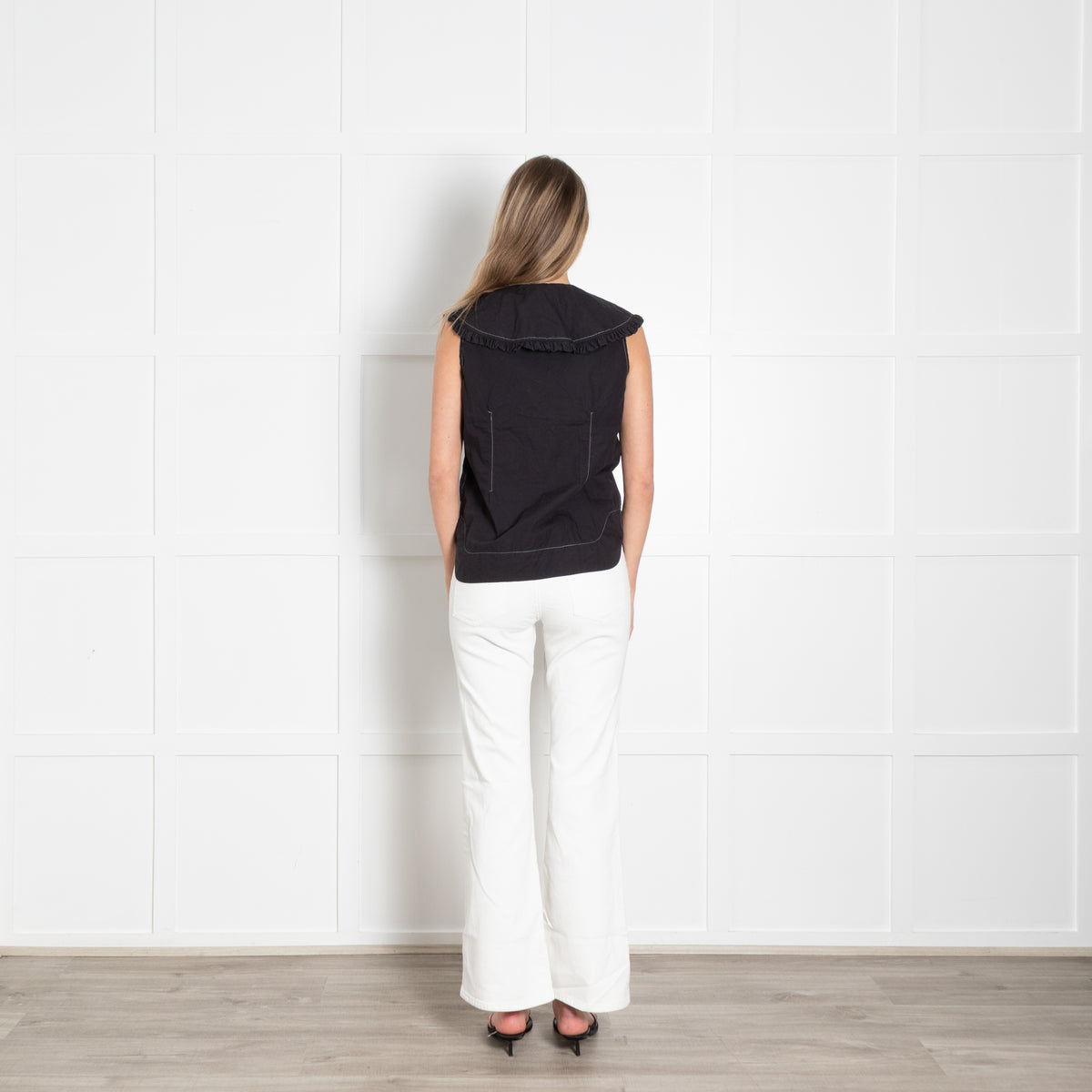 Ganni Black Cotton Sleeveless Big Collar Top