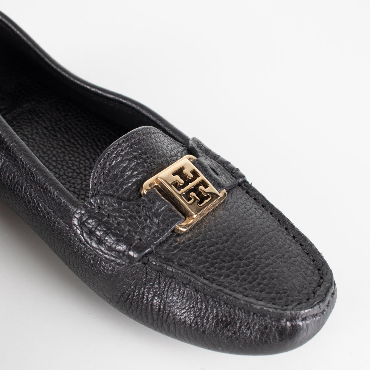 Tory Burch Black Grainy Leather Driving Shoes