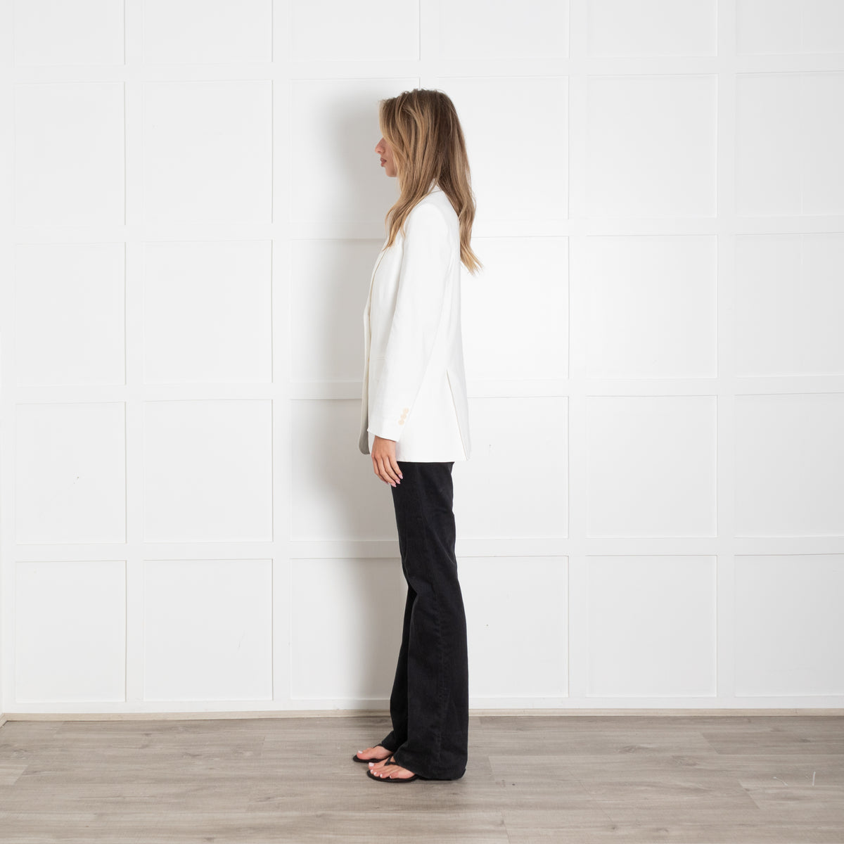 Theory White Shrunken Linen Blazer