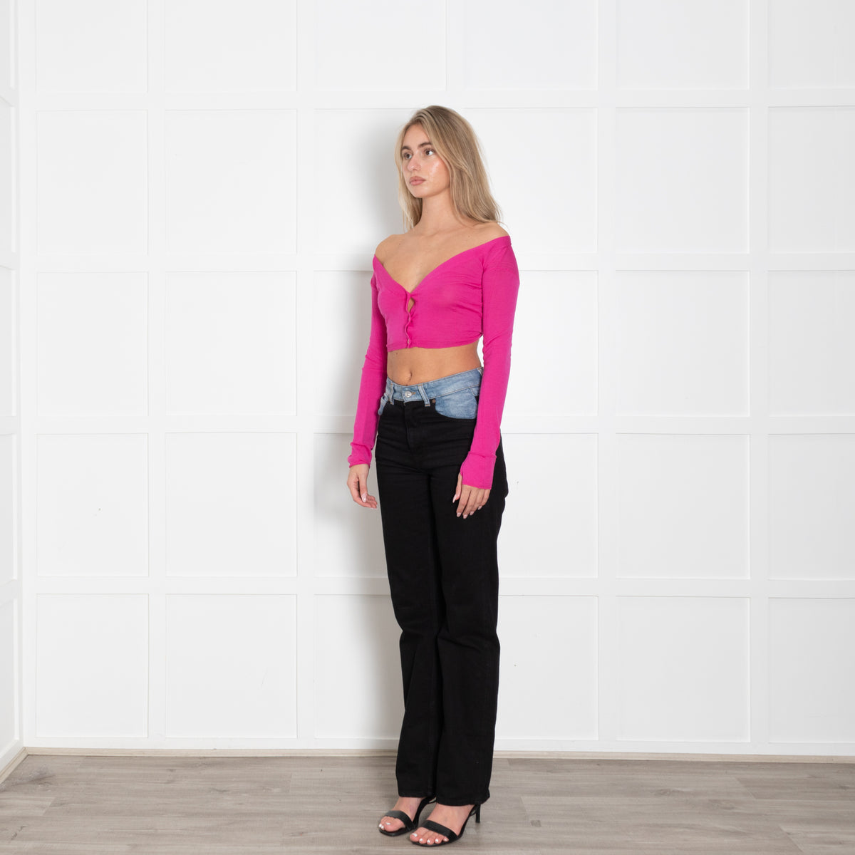 Jacquemus Pink Fine Knit Crop Cardigan