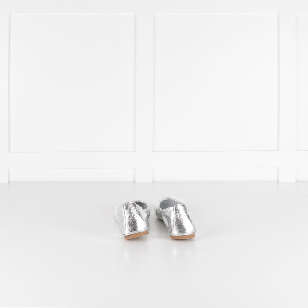 Tory Burch Silver Leather Flat Pumps