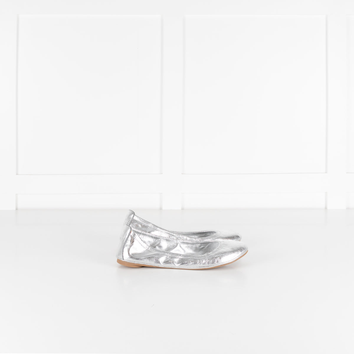 Tory Burch Silver Leather Flat Pumps