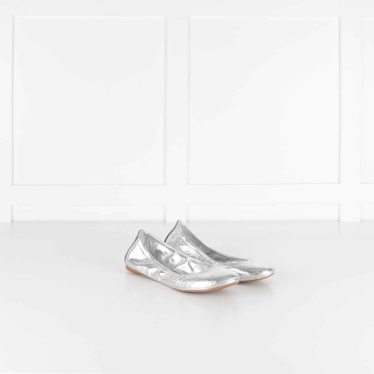 Tory Burch Silver Leather Flat Pumps