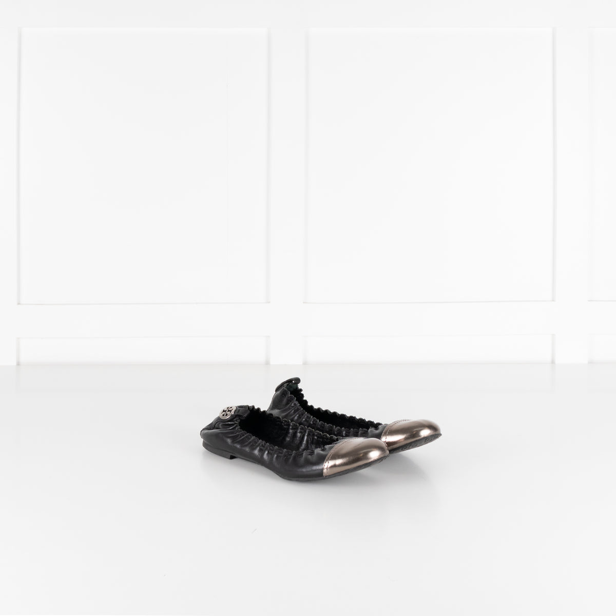 Tory Burch Black Silver Toe Banana Pumps