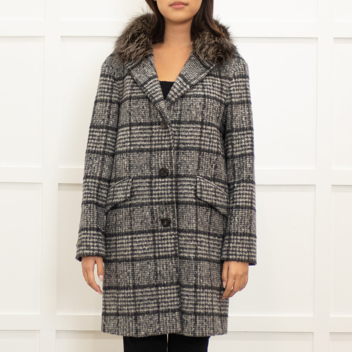 Peserico Grey Check Fur Collar Short Coat