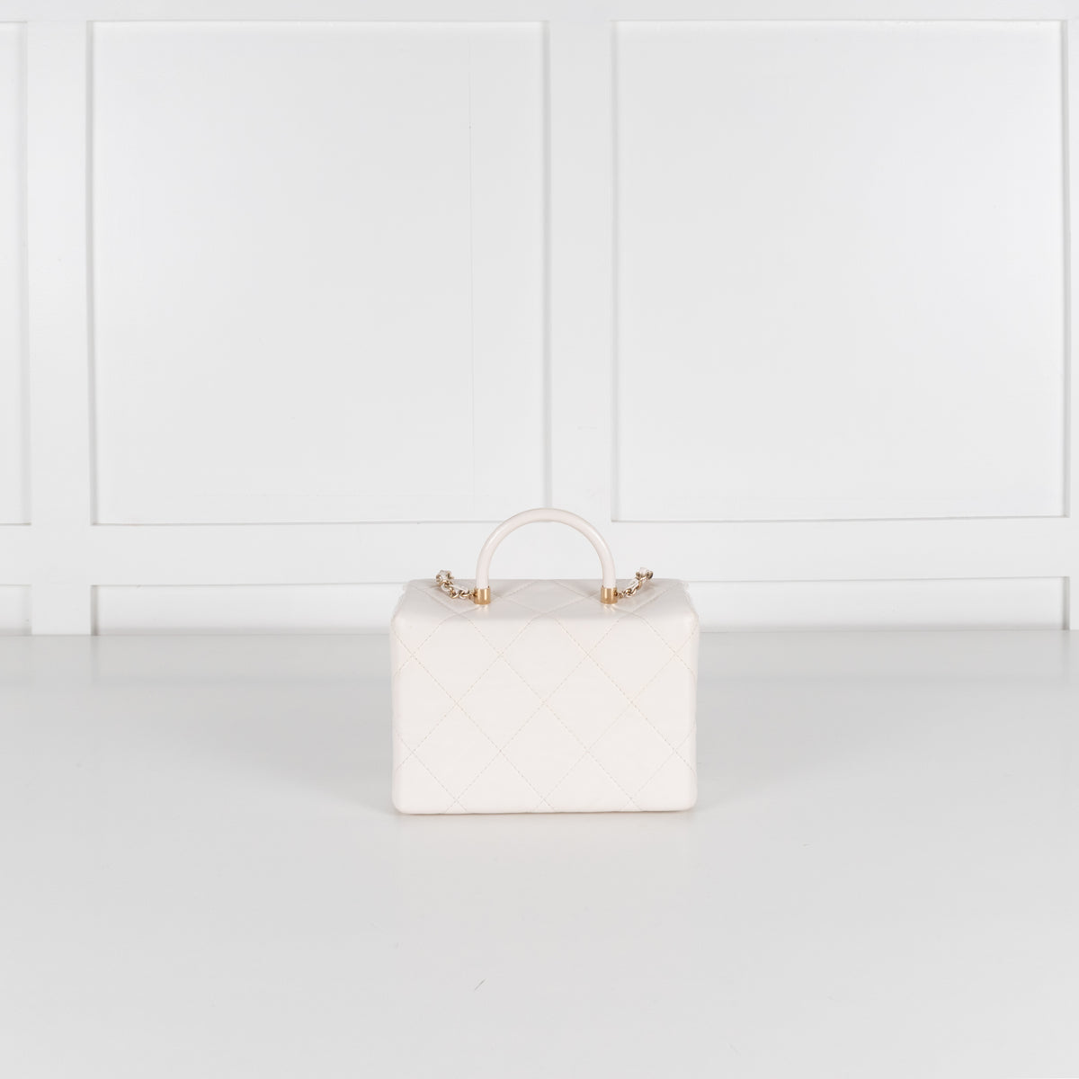 Chanel White Lambskin White Quilted Vanity Shoulder Bag