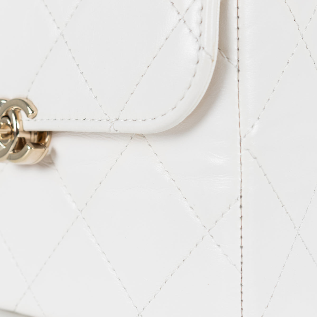 Chanel White Lambskin White Quilted Vanity Shoulder Bag