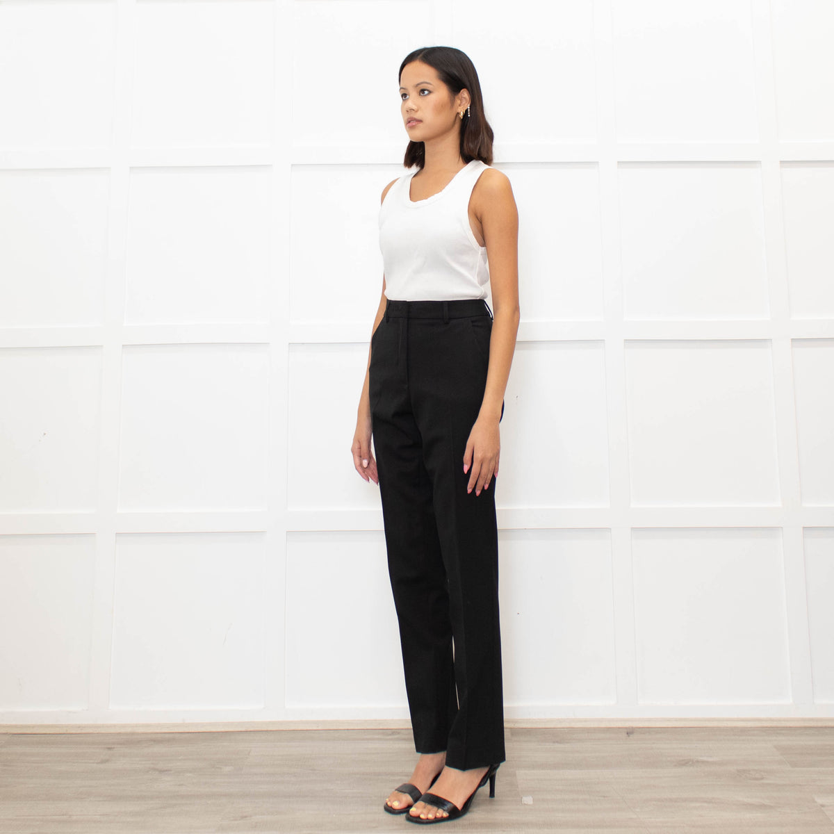 Weekend Max Mara Black Fine Wool Slim Leg Trousers