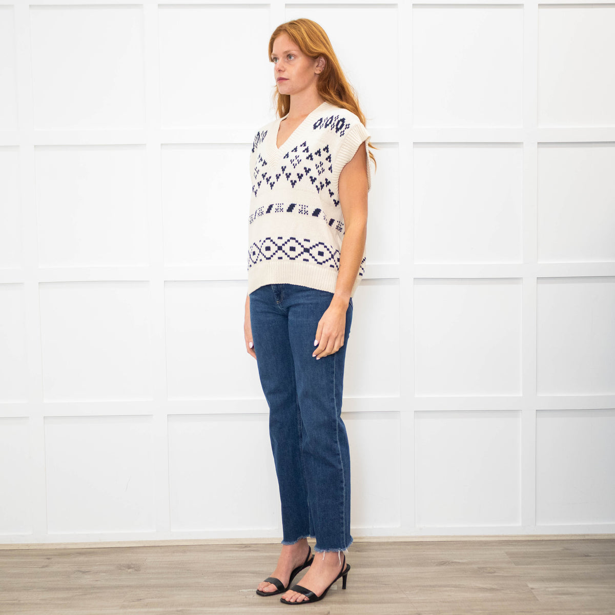 Weekend Max Mara Cream Black Geometric Motif V Neck Tank Top