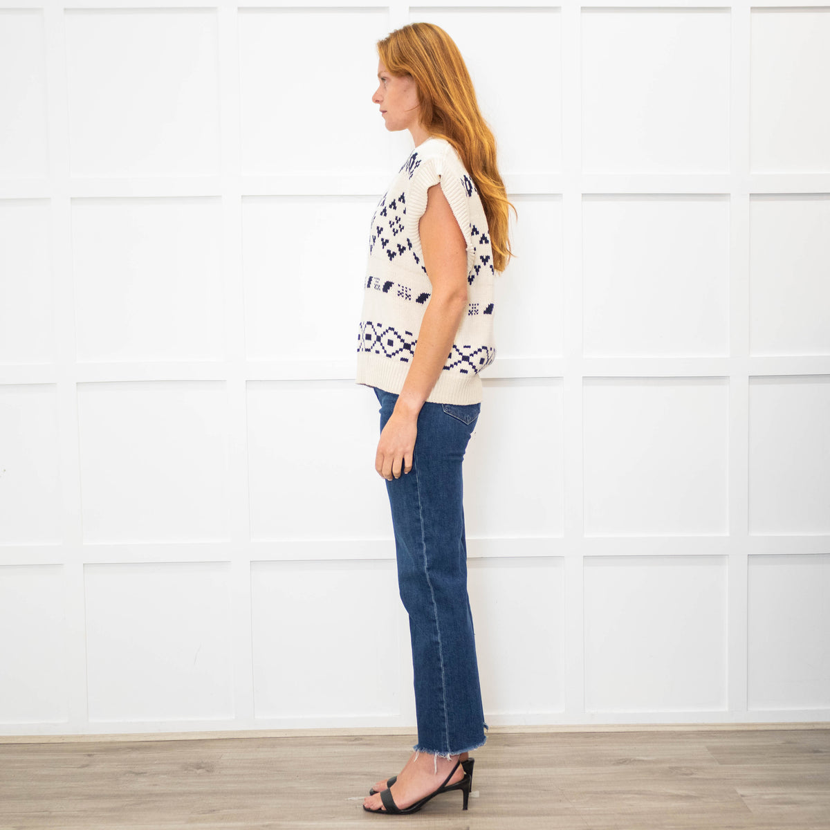 Weekend Max Mara Cream Black Geometric Motif V Neck Tank Top