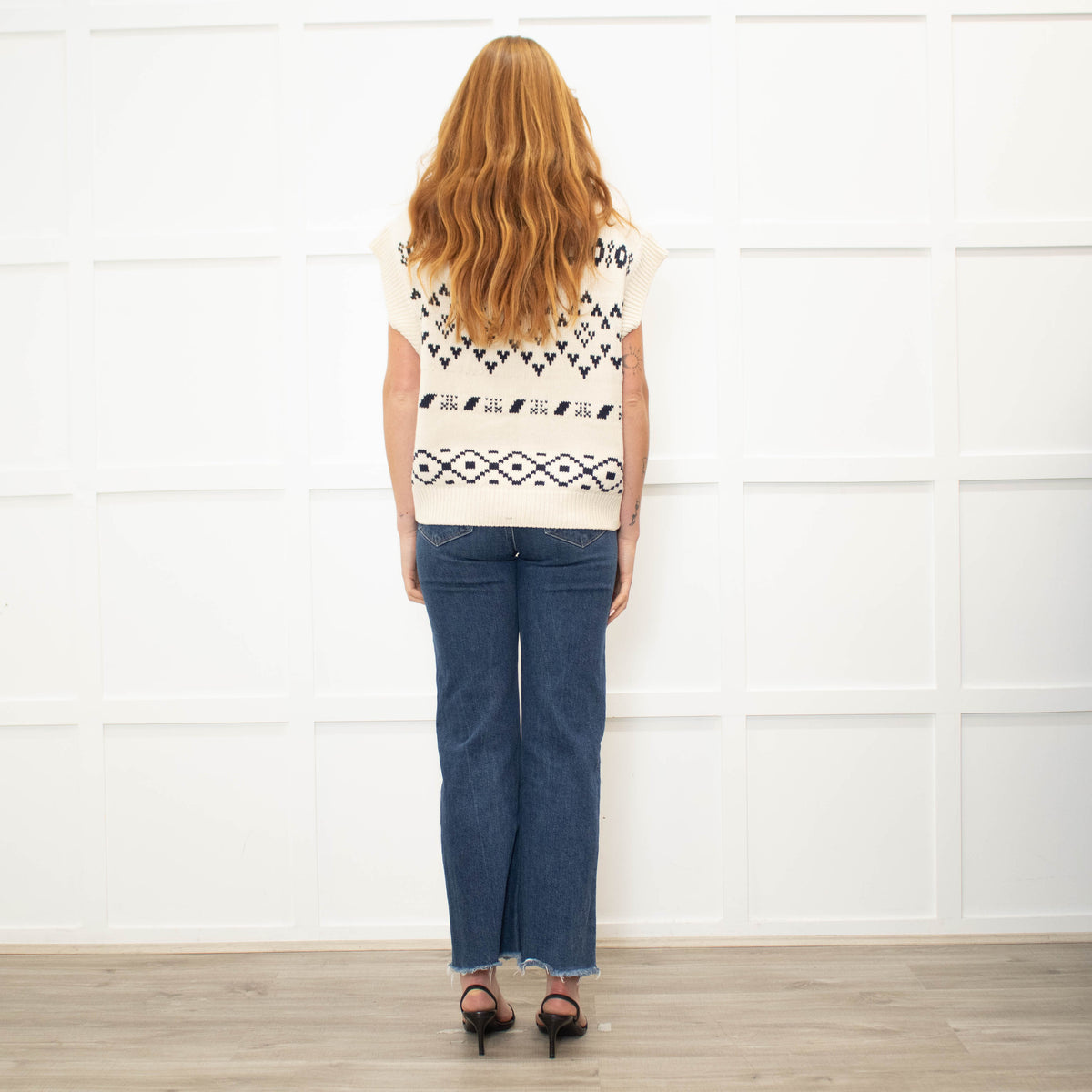 Weekend Max Mara Cream Black Geometric Motif V Neck Tank Top