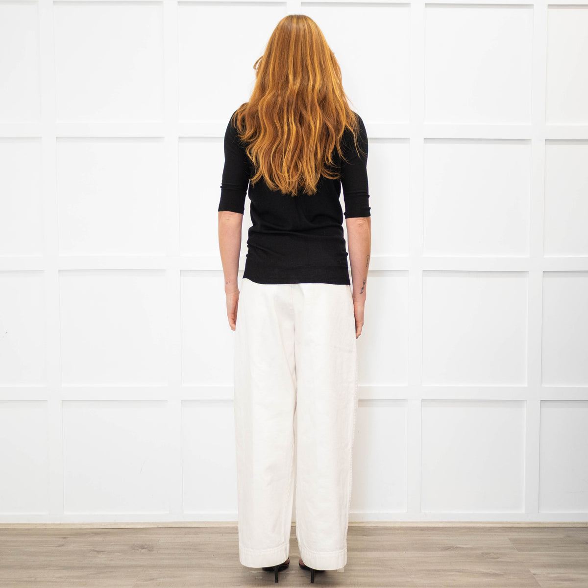 Joseph Black Light Wool Short Sleeve Top