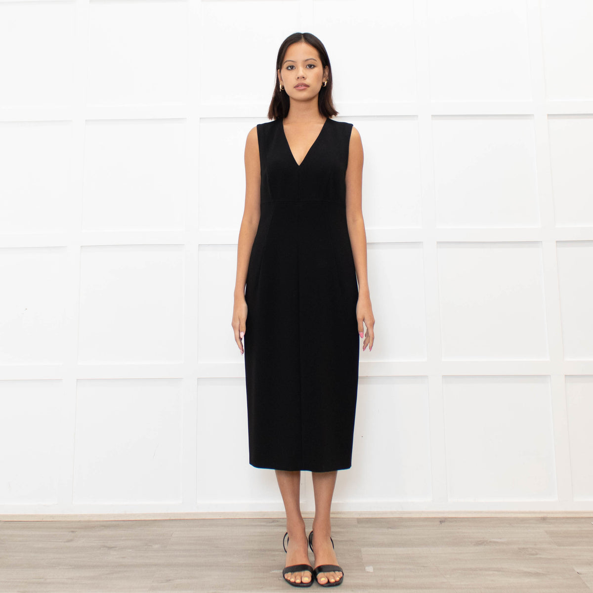 Max Mara Black Sleeveless Shift Dress