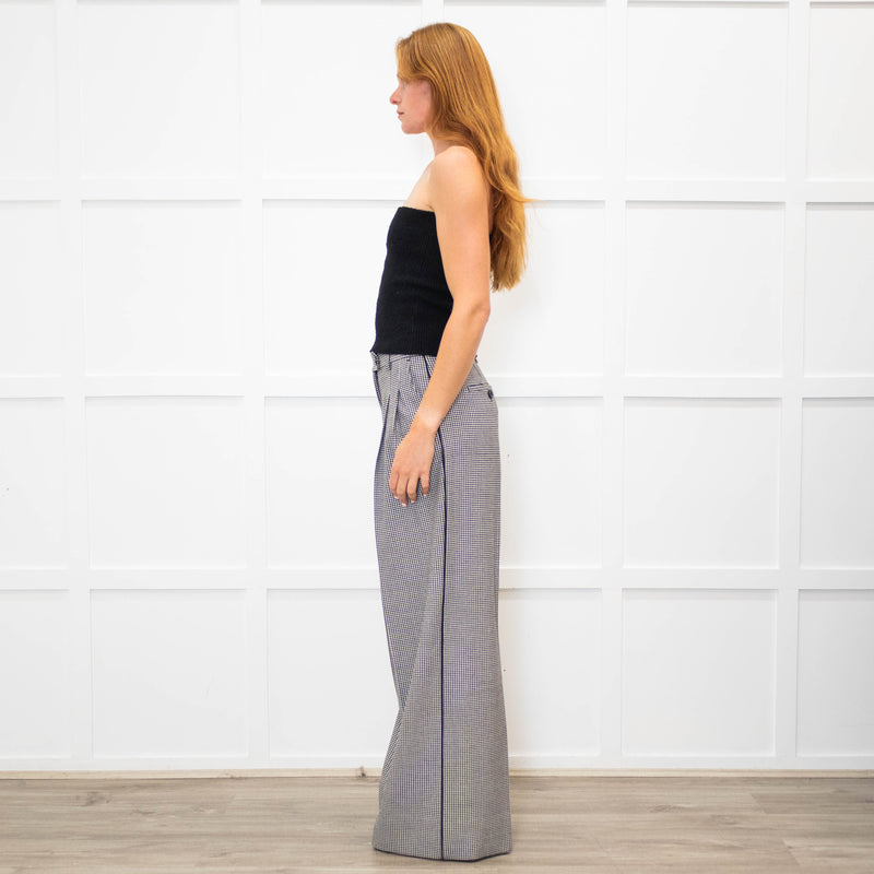 Me + Em Black White Small Houndstooth Pleated Front Wide Trousers