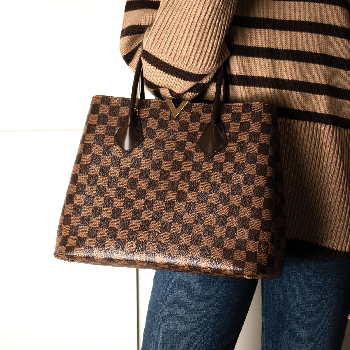Louis Vuitton 2016 Damier Ebene Kensington Tote With Long Strap