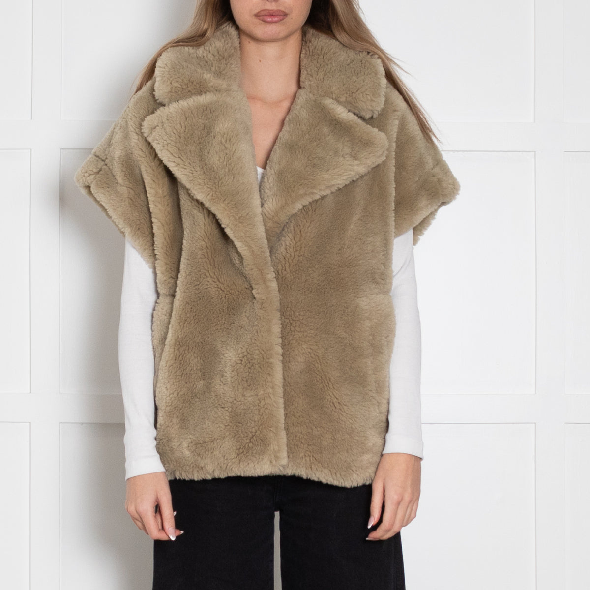 Dante 6 Cheedo Pale Green Faux Fur Gilet