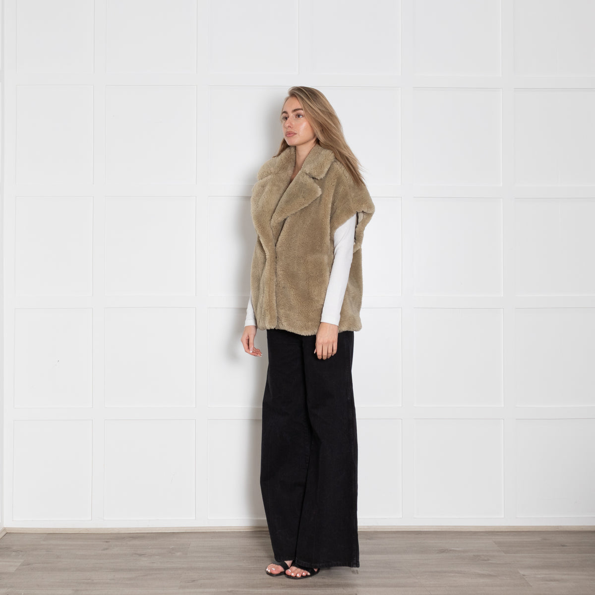 Dante 6 Cheedo Pale Green Faux Fur Gilet