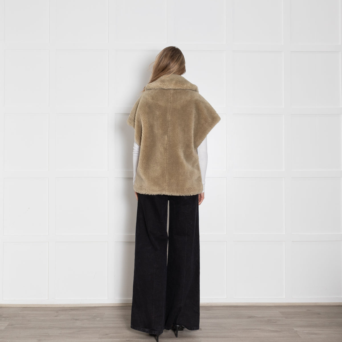 Dante 6 Cheedo Pale Green Faux Fur Gilet