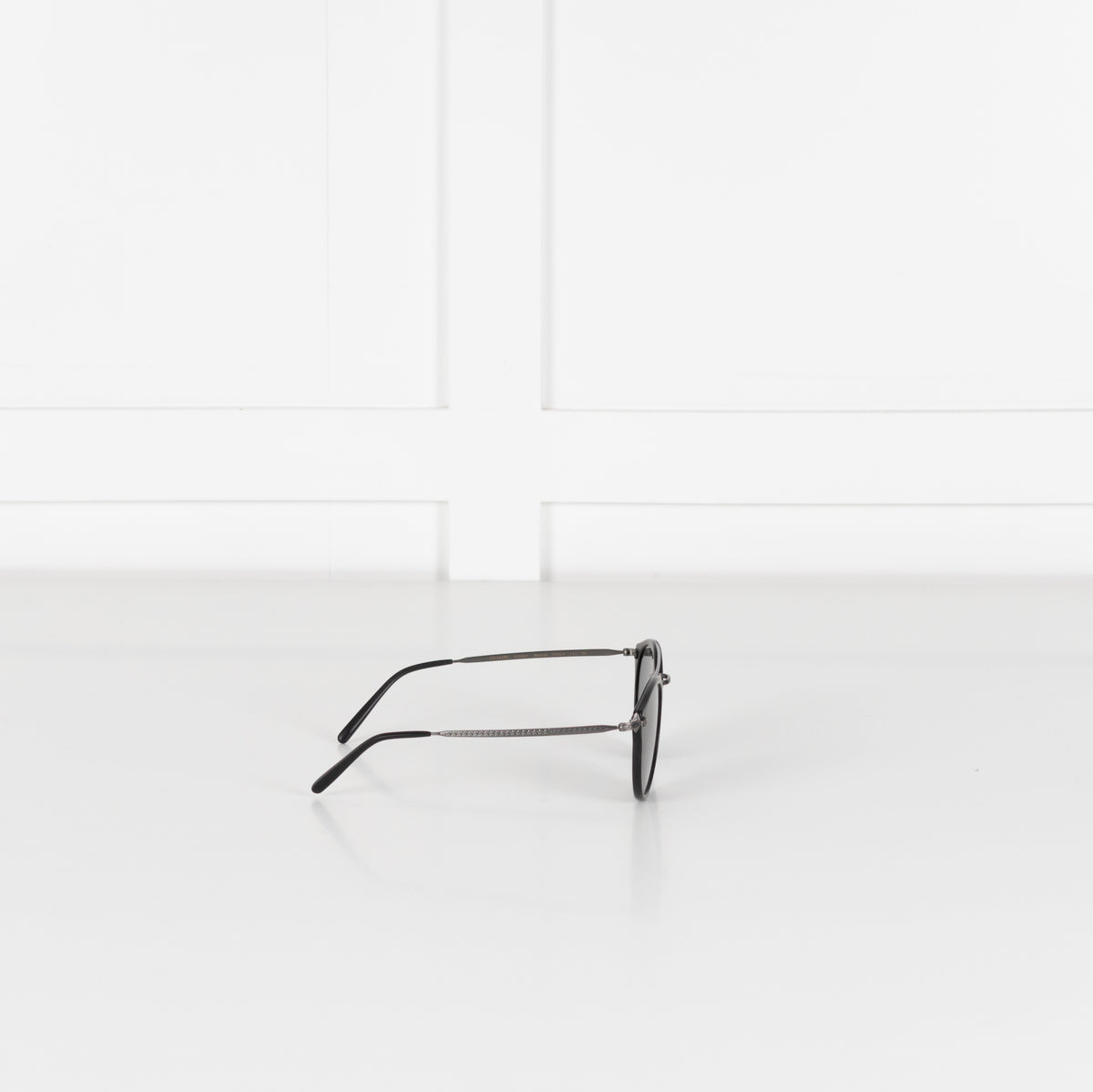 Oliver Peoples Black Remick Sunglasses