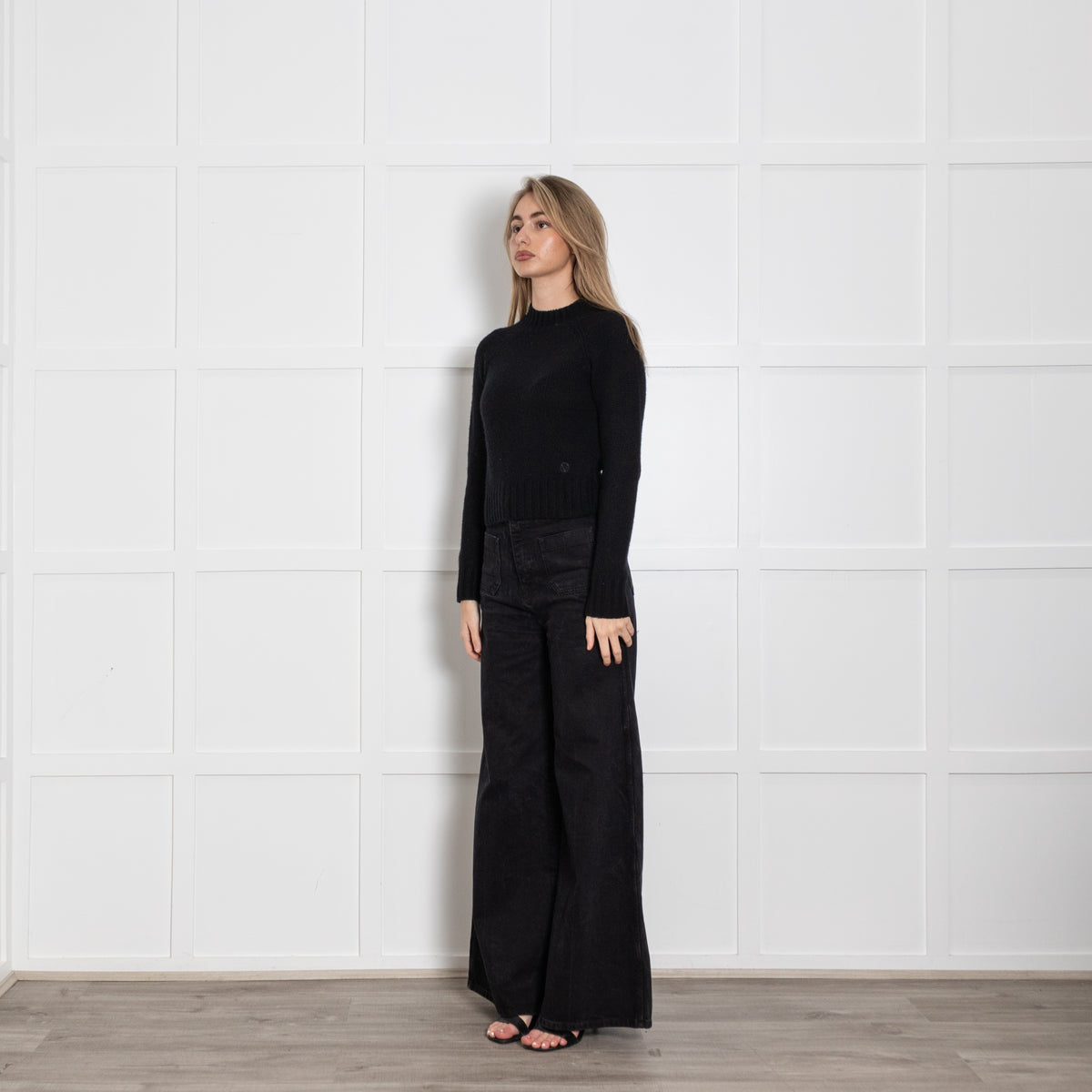 Vince Black Cashmere Short Jumper