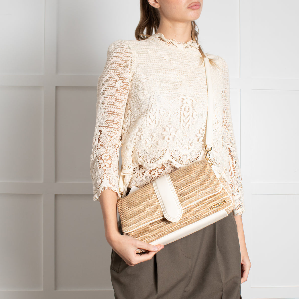 Jacquemus Le Bambimou Woven Raffia Shoulder Bag With White Leather Piping