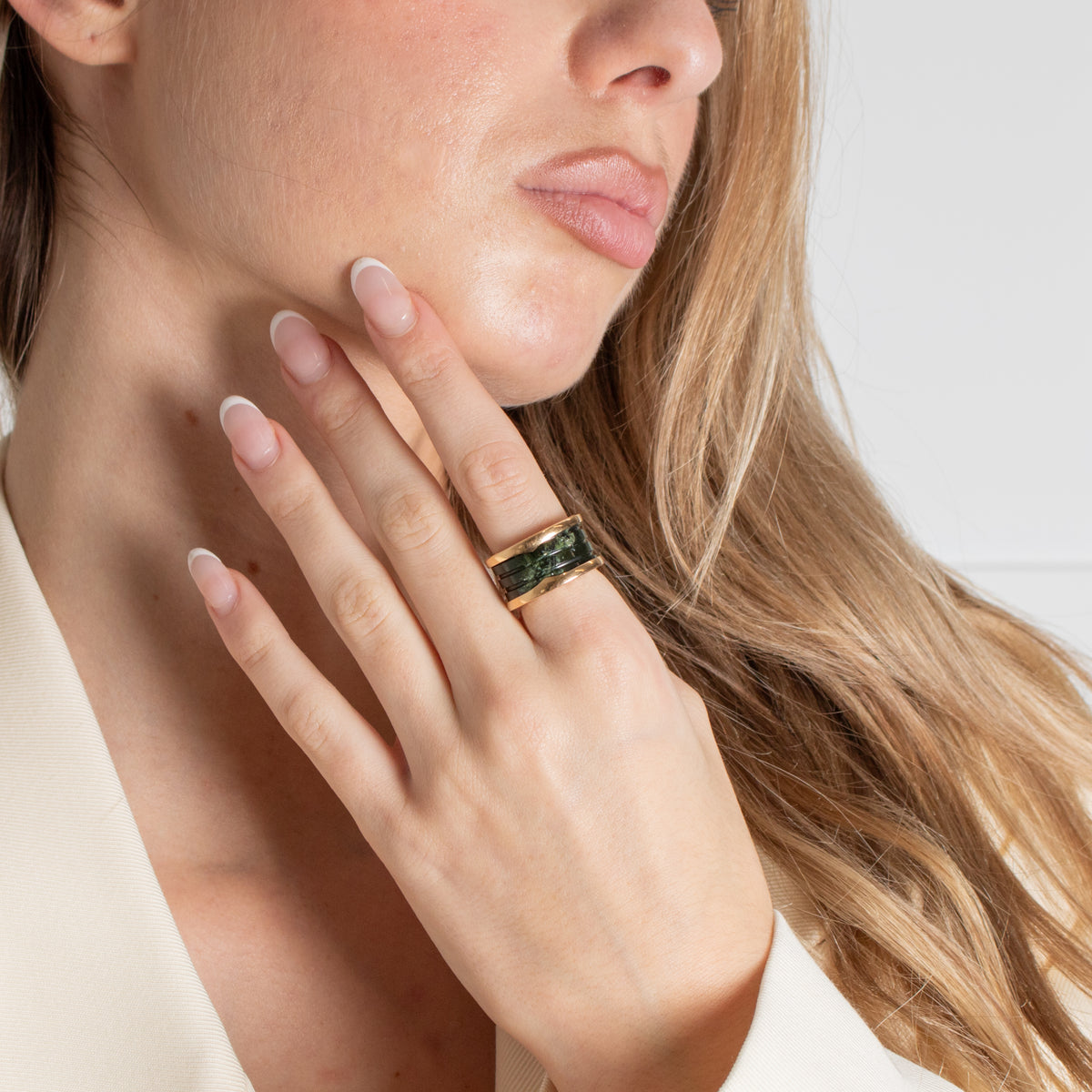 Bvlgari Green Ceramic & 18k Yellow Gold B.Zero Ring