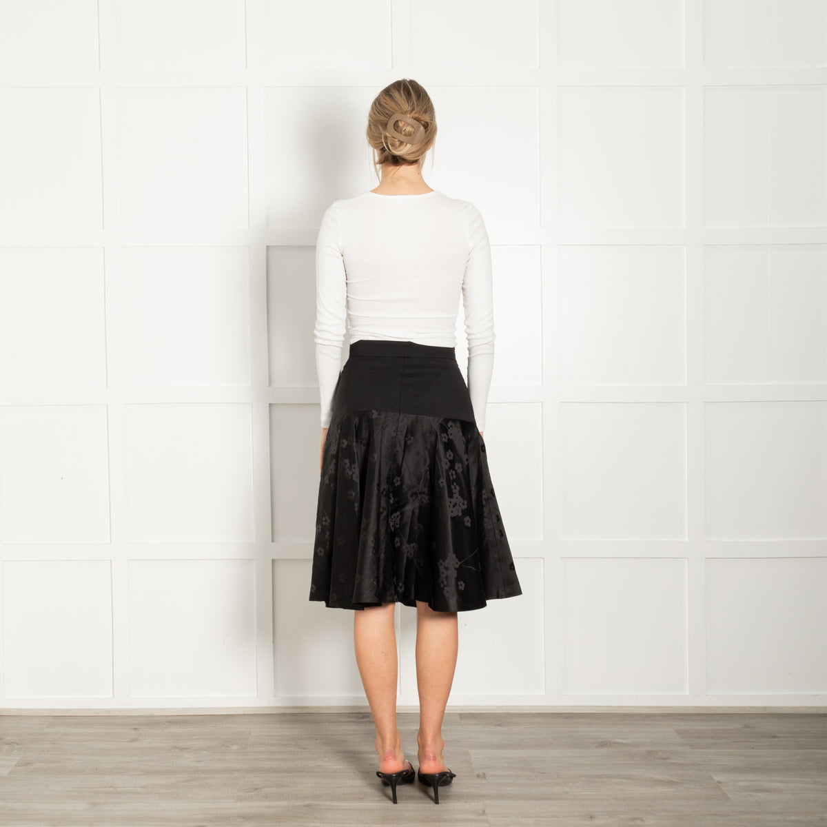 Alexander McQueen Black On Black Floral Print A-Line Skirt