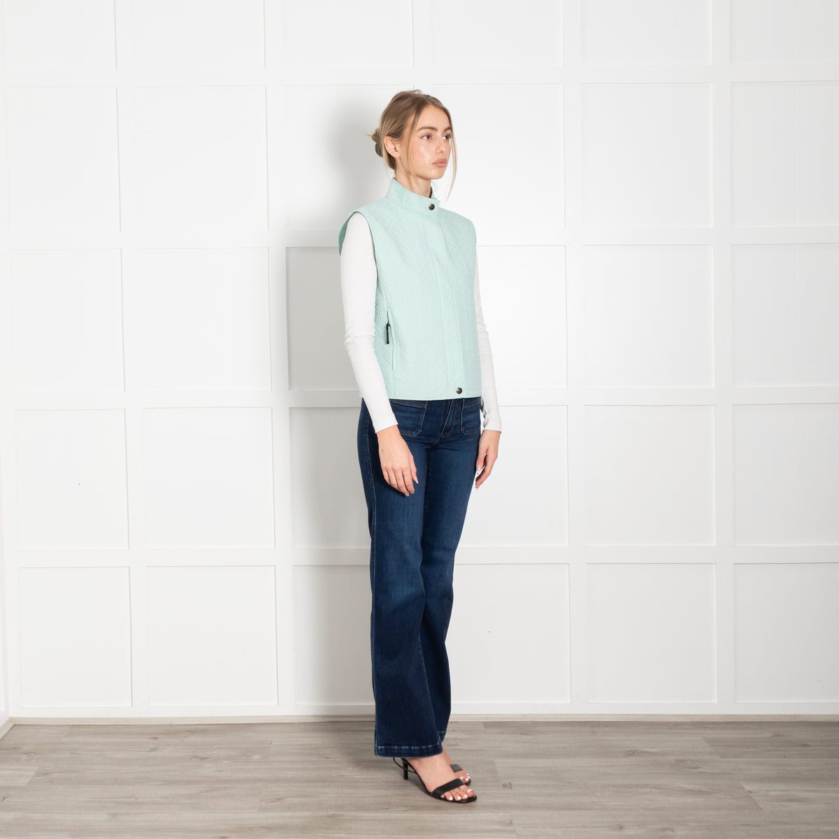 Weekend Max Mara Mint Green Sleeveless Gilet