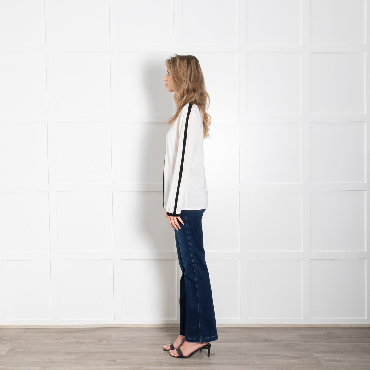 Carolina Herrera White Blouse With Black Detail And Pearl Neck Button